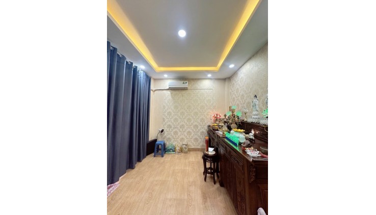 Ngộp Tân Hóa - Quận 11 - 60m - HXH vô nhà - 3 tầng BTCT